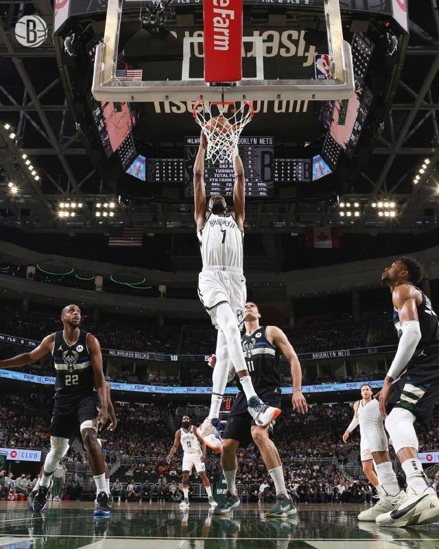 开云APP-再砍30+10却有7次失误！KD：不可能靠一个人赢球